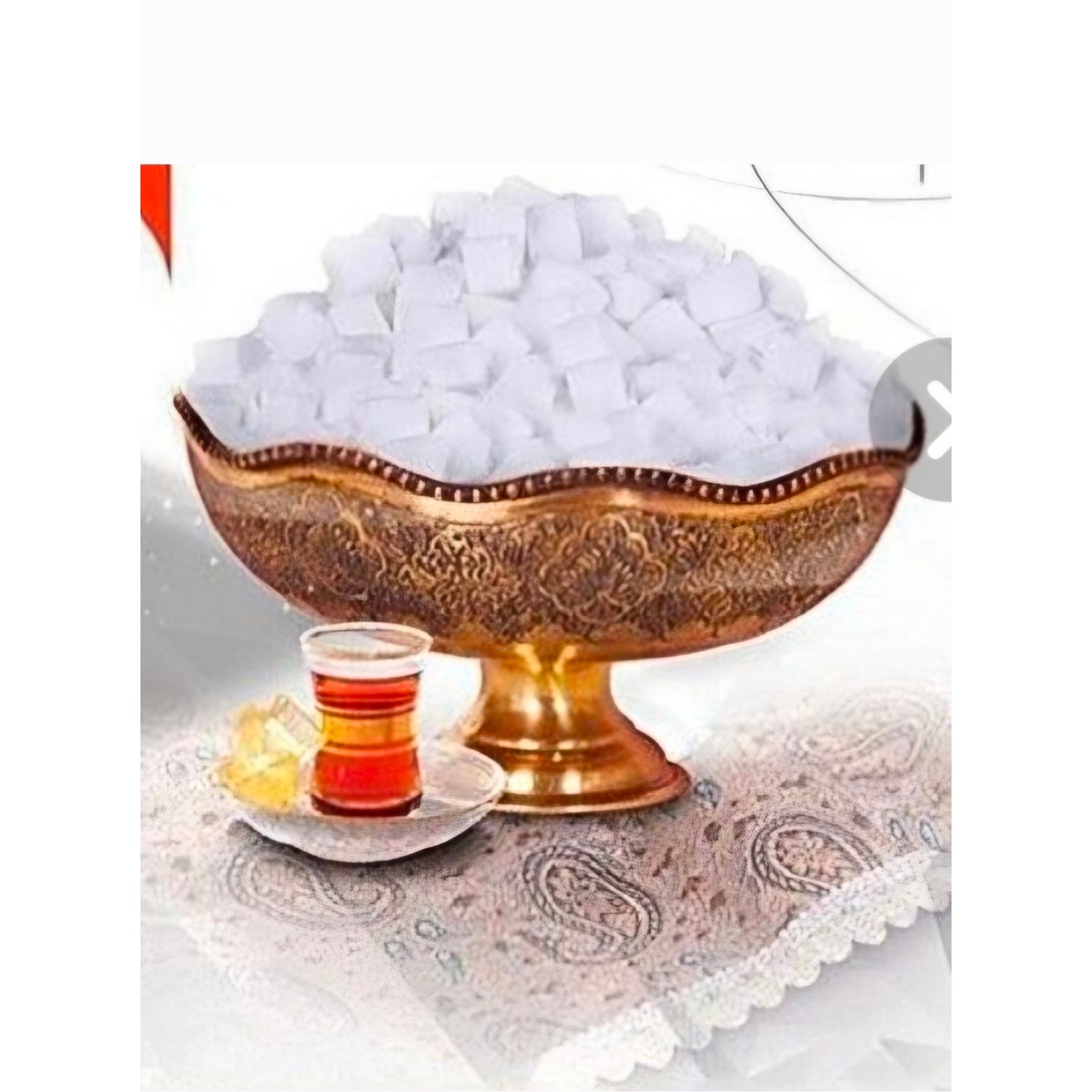 قند یزدی خرد شده ممتاز کارتن 2 کیلویی ( طعم ساده و هل وگلاب) قند باستان یزد