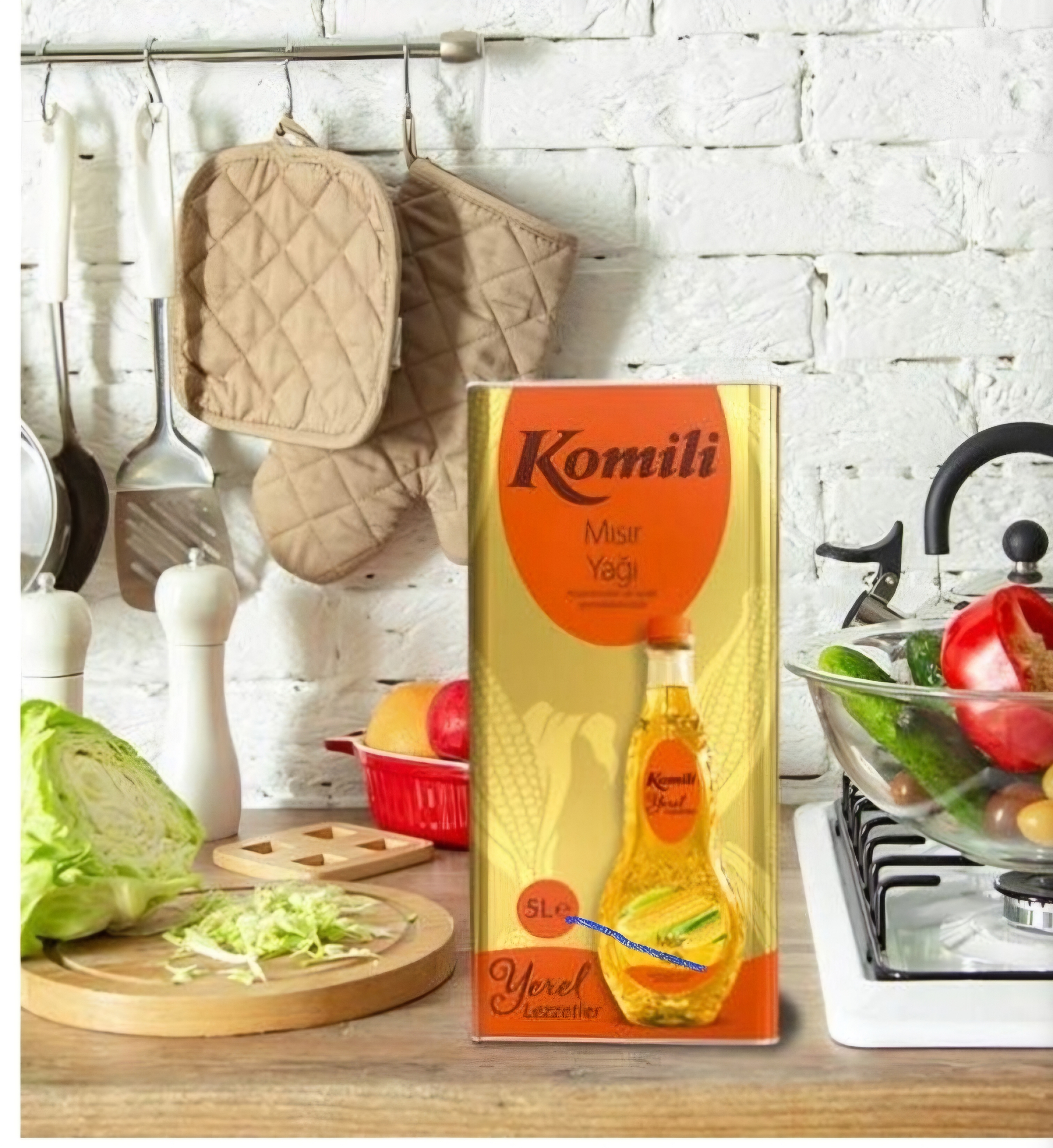 روغن ذرت برند کومیلی اصلی ،  محصول وارداتی از ترکیه  ، بسته بندی حلب ۵ لیتری اورجینال