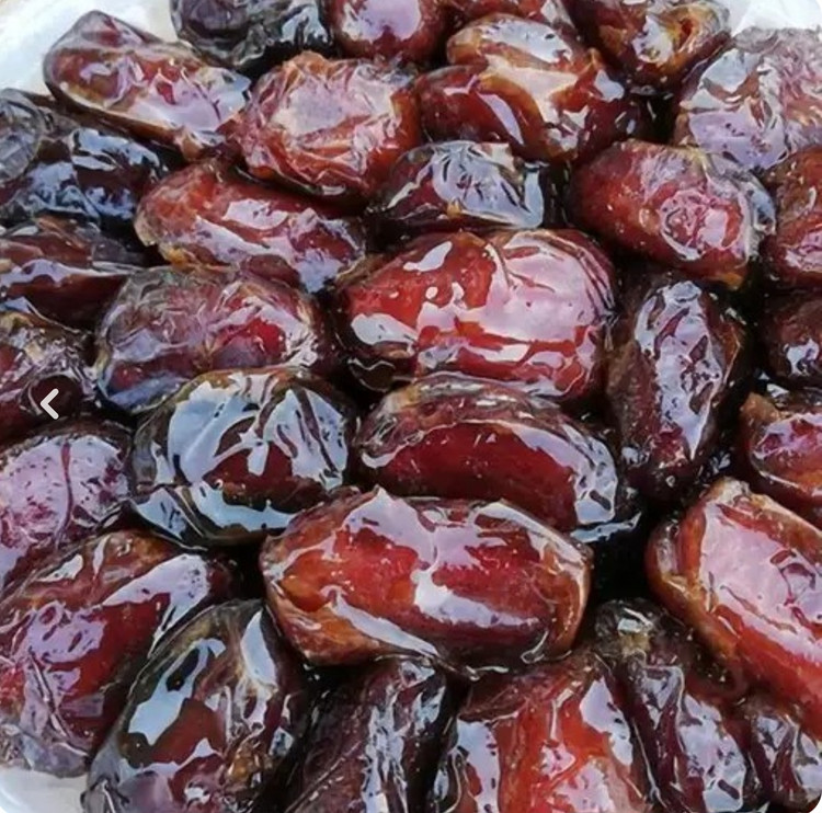 کارتن ۲ کیلویی خرمای کبکاب ممتاز صادراتی ،محصول تازه امسالی(۱۴۰۵) نخلستان های شهر اهرم استان بوشهر